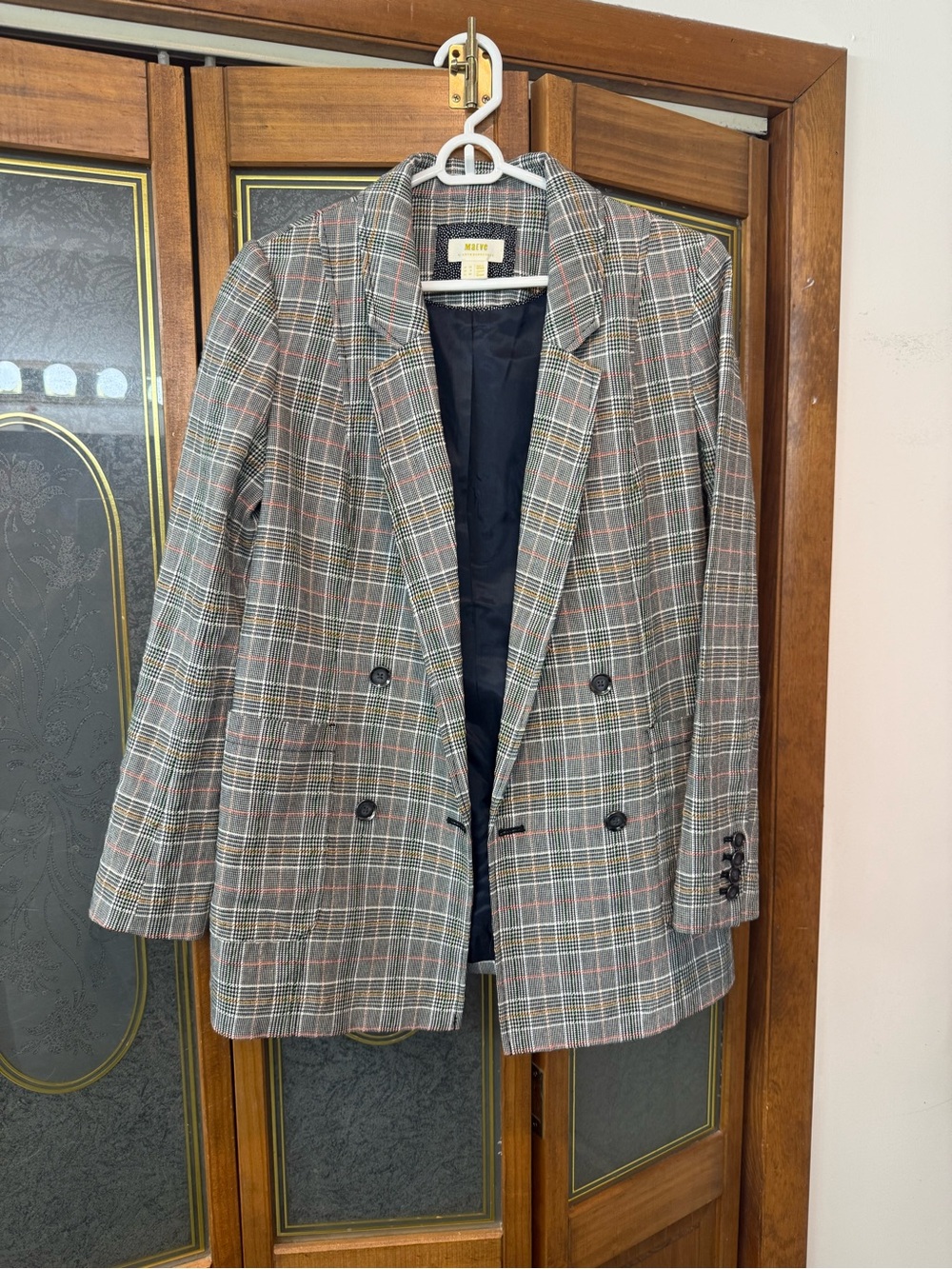 ANTHROPOLOGY LADIES  Checked Double-Breasted Blazer in Gray. EUC